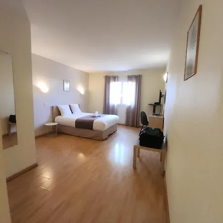 La Closerie Du Camelia ,nantes Nord Hotel